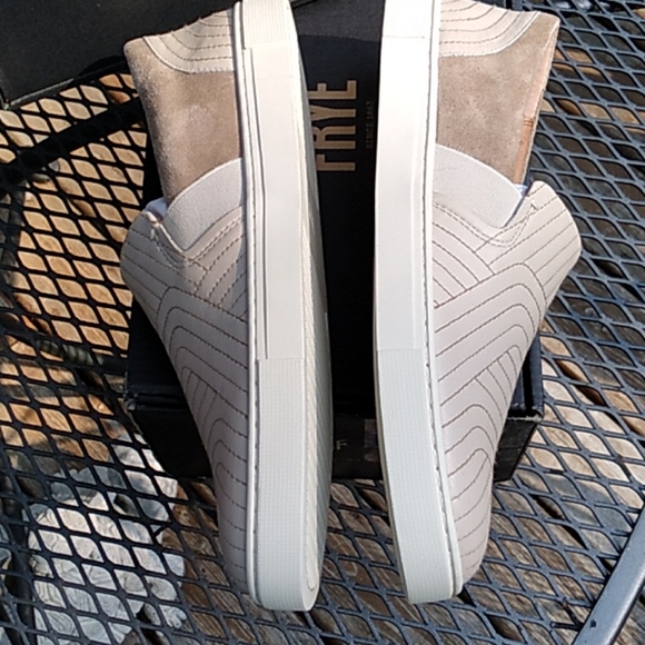 NIB Women's Frye Ivy Stitch off white shoes sz 10 - Picture 4 of 10